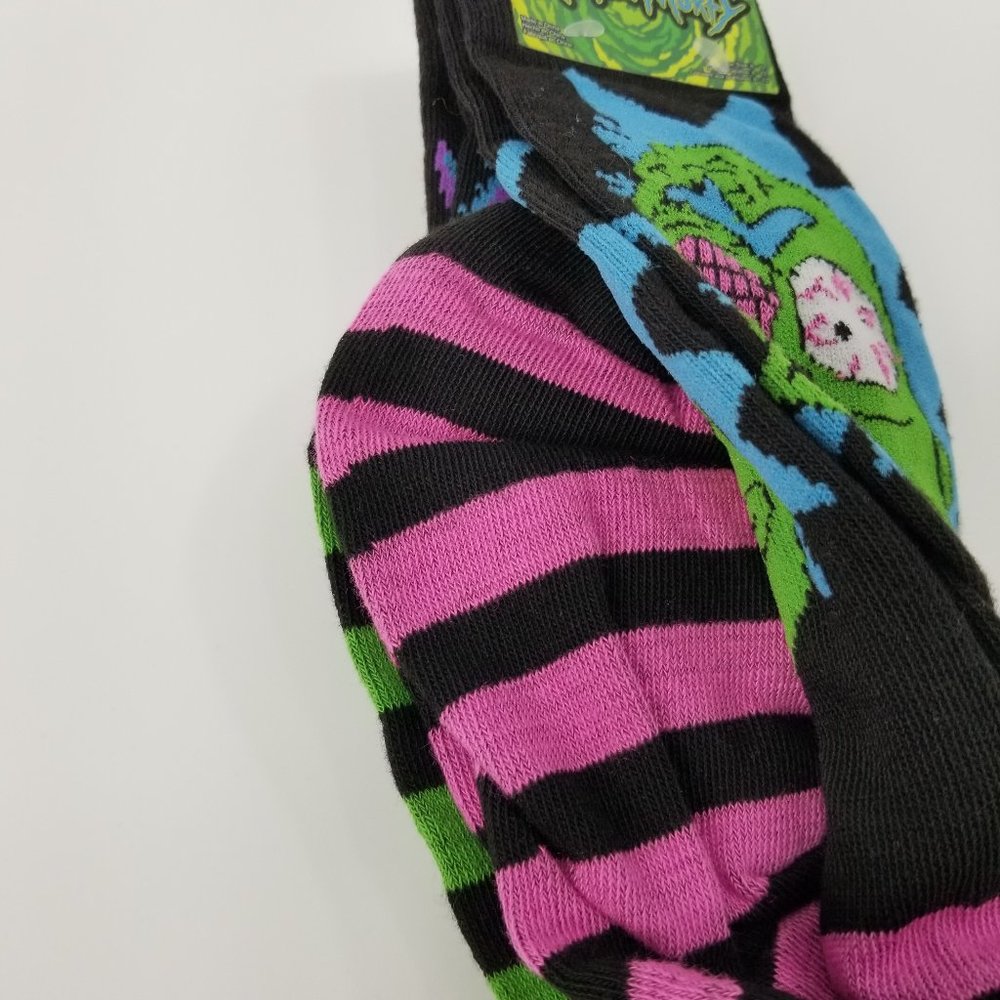 Rick and Morty 2 Pack socks Psychedelic Alien Striped - Picture 3 of 7